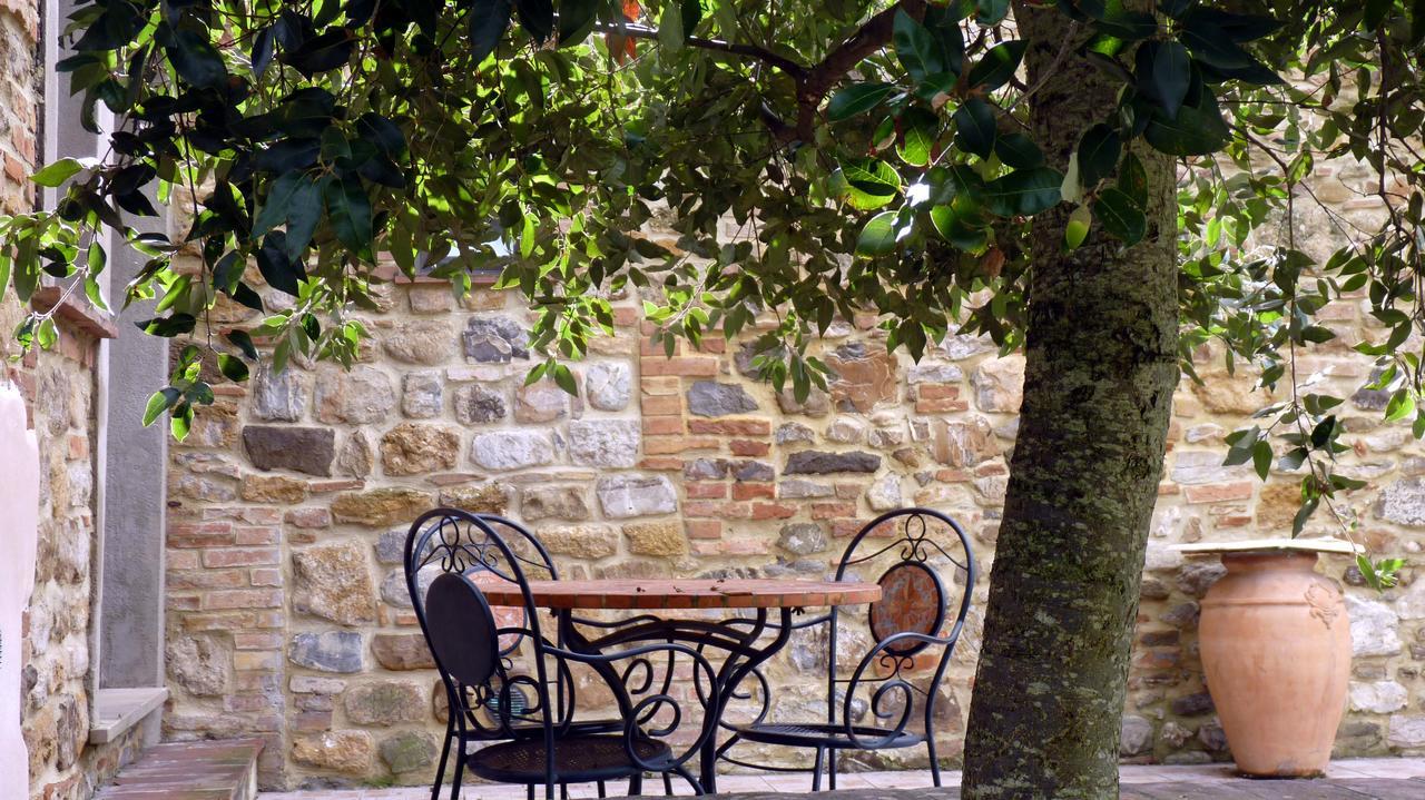 Agriturismo Fattoria Lischeto Volterra Exterior photo